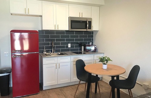 St. Johns Apartamento | C40 Spacious Studio in All Inclusive Community