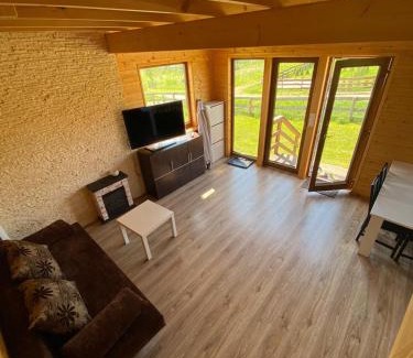 Borzestowska Huta Cabina | Całoroczny dom letniskowy 2