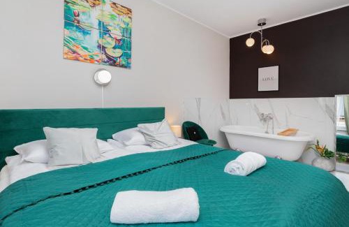 Borkowo Lostowickie Apartamento | Cały apartament z Victorian wanna i podwojnym prysznicem w spokojnej dzielnicy