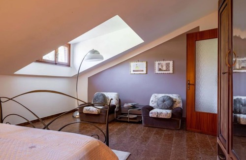 Castagnole delle Lanze Apartamento | Apartamento Ca' D'Gnese en Castagnole Lanze - 4 personas, 2 dormitorios