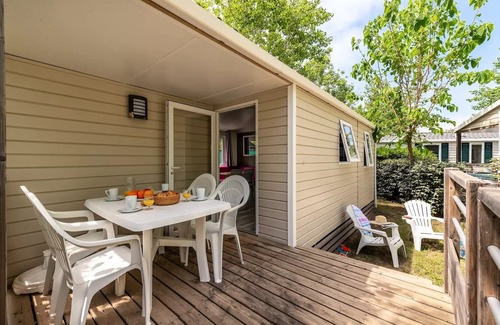 Sainte-Catherine-de-Fierbois Casa | Campsite Le Parc de Fierbois***** - Comfort Mobile Home 4 Rooms 6 People Air Conditioned