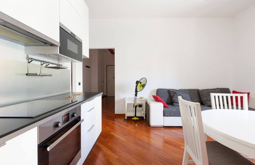 Segnano Apartamento | Ca' Granda M5 & Bicocca - Apartment Cosy