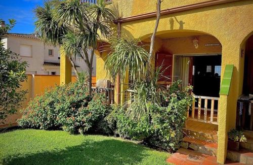 L'Escala Apartamento | CA LA CRISTI - 2 terrazas, piscina, wifi y barbacoa