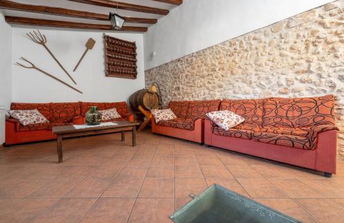 Torrelles de Foix Casa | Ca la Munda-Can Cruset Agroturisme