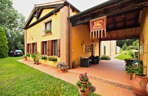 Olmo di Mira Casa | CA' LEONE - Regina Vittoria - Apartment with Pool