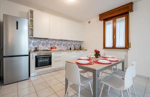 Granarola Apartamento | Ca' Mastro Bright Flat with parking