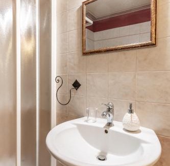 Castino Cama Y Desayuno | Ca' Pavaglione Country House