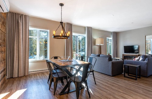 Sainte-Marguerite-du-Lac-Masson Apartamento | The Viking Resort & Marina is a resort located in the Laurentians region.