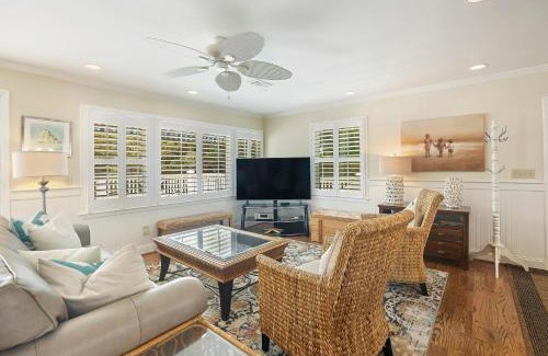 Isle of Palms Casa | CA411: 411 Carolina Blvd.