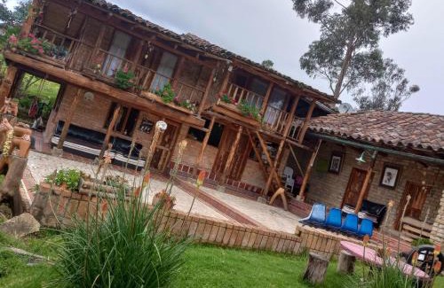 Guatavita Chalet De Esquí | Cabaña 10min de termales, zonna bbq!