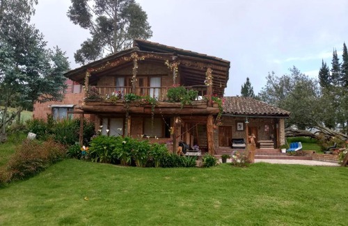 Guatavita Chalet De Esquí | Cabaña 10min de termales, zonna bbq!