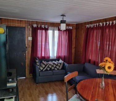 El Quisco Casa | Cabaña 8 personas a pasos de la playa