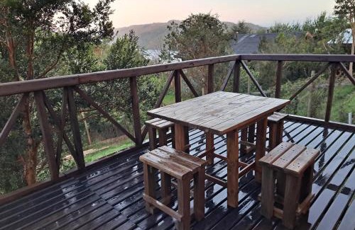 Valdivia Casa | Cabaña Acogedora con Vista al Rio Valdivia, Niebla