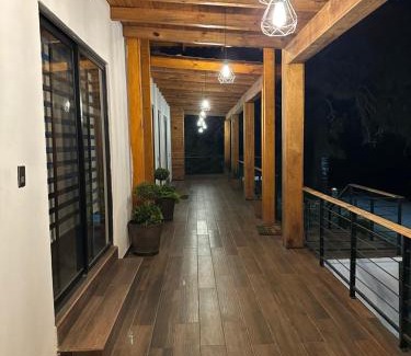 Mazamitla Chalet De Esquí | Cabaña Casa Carolina