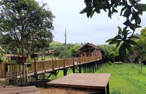 Guarne Chalet De Esquí | Cabaña de lujo con Lavadora y Secadora - Caballo Dorado