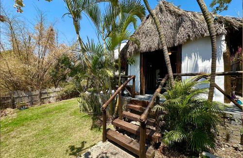 Emiliano Zapata Casa | Cabaña del Jardín PV Zona Romántica
