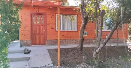 Trevelin Chalet De Esquí | Cabaña El Eden - Peuyamen