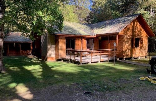 Pinto Chalet De Esquí | Cabaña en Termas de Chillán