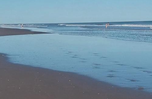 Necochea Casa | Cabaña en Villa del Deportista Villa Shalom
