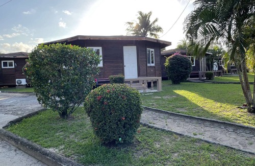 Tela Casa | Cabaña (free breakfast)