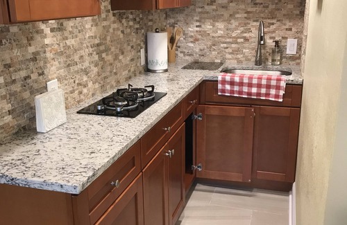 Town N County Park Apartamento | Cabaña en el área de la bahía