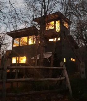 Pinto Chalet De Esquí | Cabaña Lodge los Coihues VALLE LAS TRANCAS# TERMAS DE CHILLAN#NEVADOS DE CHILLAN