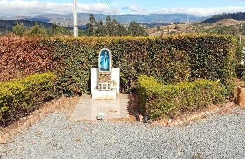 Sutamarchan Casa | Cabaña los pinos