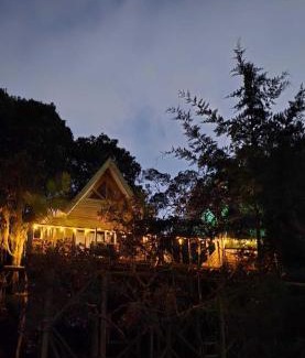 San Vicente Chalet De Esquí | Cabaña Madre Selva