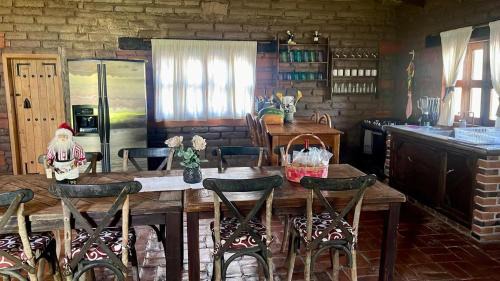 Tequisquiapan Casa | Cabaña Magnolias con albercajacuzzi