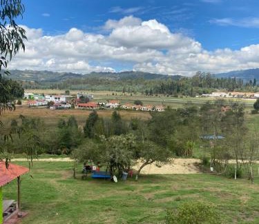 Paipa Casa | Cabaña Monarca