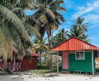 Carti Tupile Apartamento | Cabaña privada en Guna Yala isla Diablo baño compartido