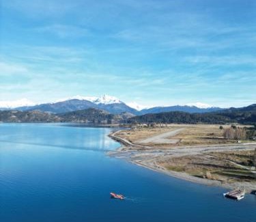 Puerto Cristal Casa | Cabaña Puerto Sánchez RYS Patagonia A