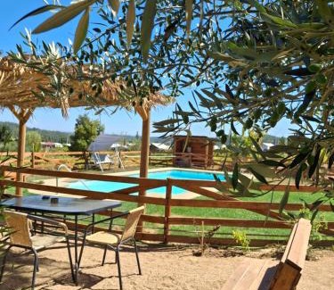 Ranquil Cabina | Cabaña Refugio Magenta con tinaja caliente incluida