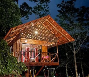 Penjamo Cabina | Cabaña rodeada de naturaleza en San Carlos