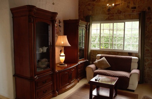 El Valle de Anton Hotel | Cabaña Villa Victoria