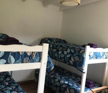 Balcarce Chalet De Esquí | cabaña vista a la sierra