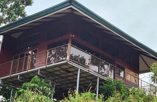 Paraíso Casa | Cabaña Vista de Oro 1