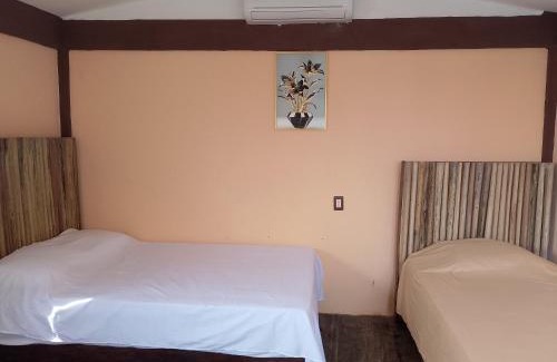 Majada Villalobos Otro | Cabaña y camping en Restaurante Blue Rock