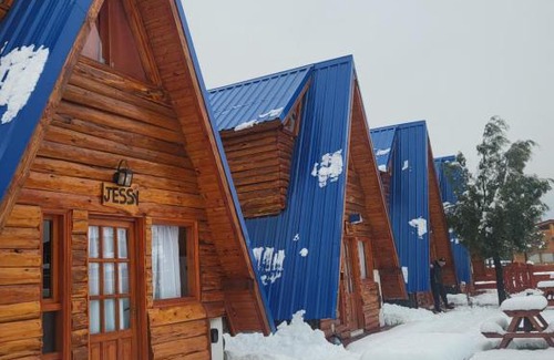 Lago Puelo Chalet De Esquí | Cabañas Alpinas Los 4 Hermanos
