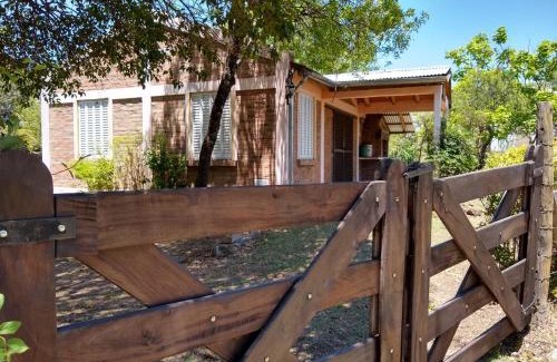 Santa Rosa de Calamuchita Casa | Cabañas Rayuela y otros cuentos