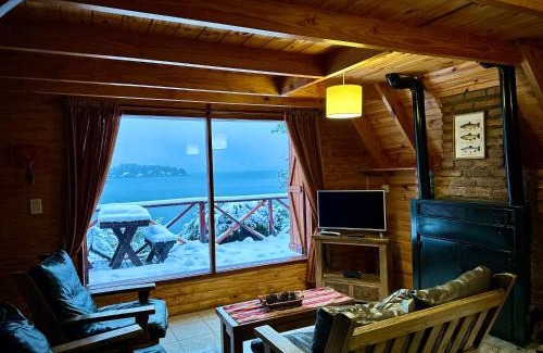 Villa Pehuenia Chalet De Esquí | Cabañas Aucaman