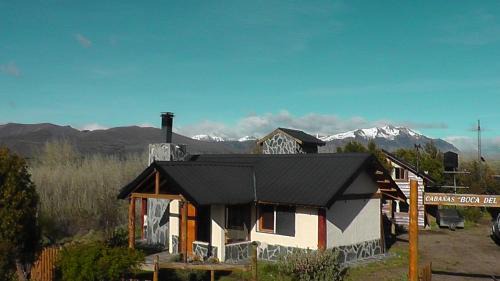 Junín de los Andes Chalet De Esquí | Cabañas Boca del Chimehuín