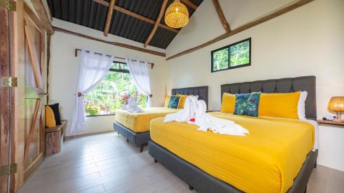 Peñas Blancas Casa | Cabañas Caeli, El Toucan, Peaceful Rainforest Retreat with Stunning Views