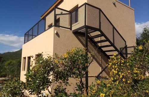 Capilla del Monte Apartamento | Cabañas Lofts de Caminos al Ser