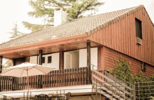 Navacerrada Chalet De Esquí | Cabañas Navacerrada