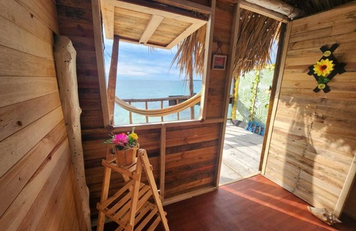 Manga Cabina | JETSET BEACH & HOSTEL