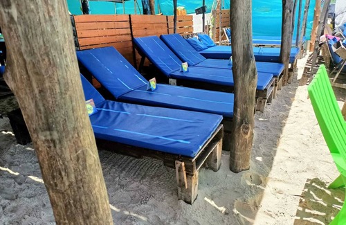Manga Cabina | JETSET BEACH & HOSTEL