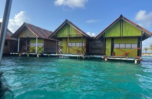 Achutupo Apartamento | Cabañas sobre el mar en Guna Yala