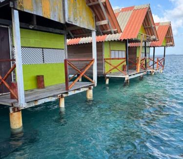 Achutupo Apartamento | Cabañas sobre el mar en Guna Yala