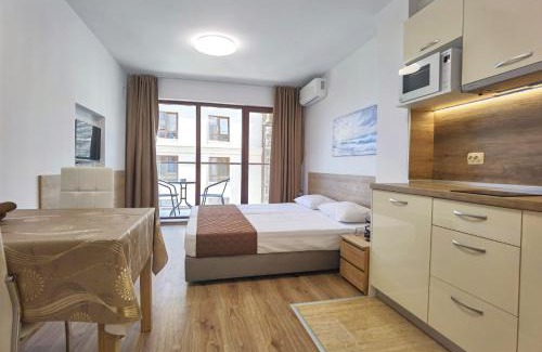 Primorski Apartamento | Cabacum Pleasure Beachfront Apartments